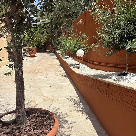 Hotel Hôtel Gallia Cannes 3*