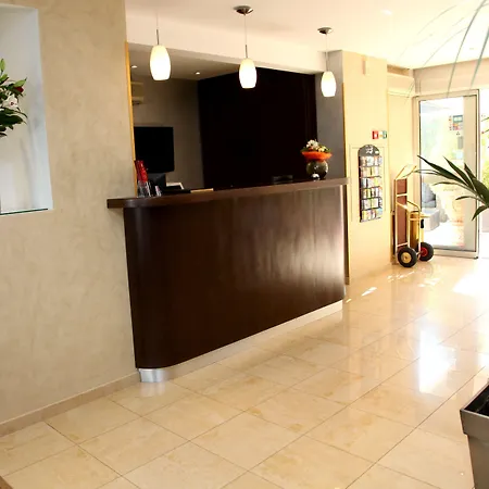 Szálloda Hotel Cannes Gallia