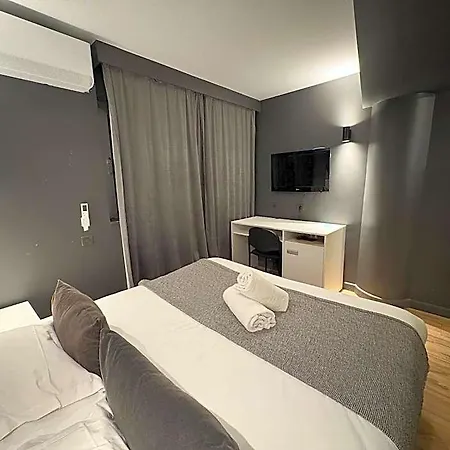 Gallia Hotel 3*