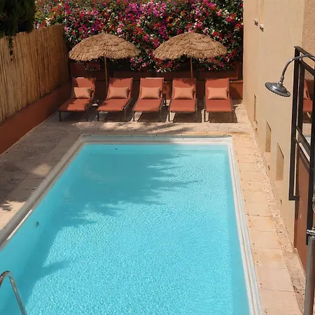 Gallia Hotel 3*
