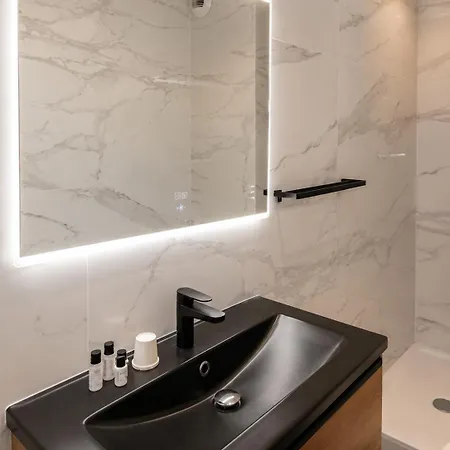 Gallia Hotel 3*