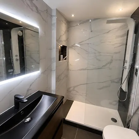 Gallia Hotel 3*