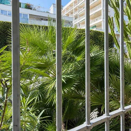 Gallia Hotel 3*