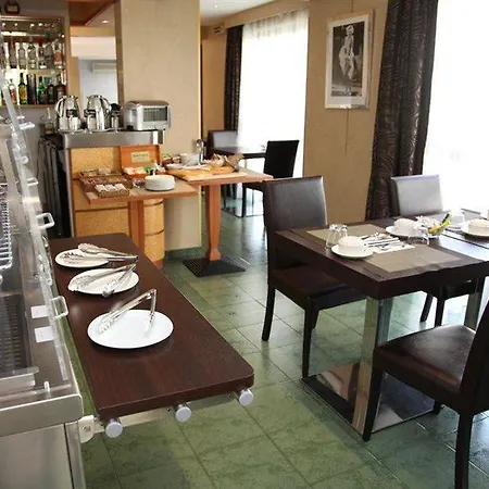 Gallia Szálloda 3*